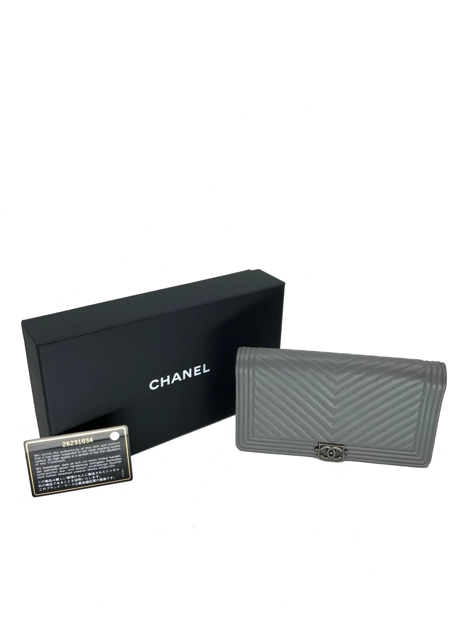 Chanel Quilted Chevron Lambskin Leather Long Boy Wallet﻿