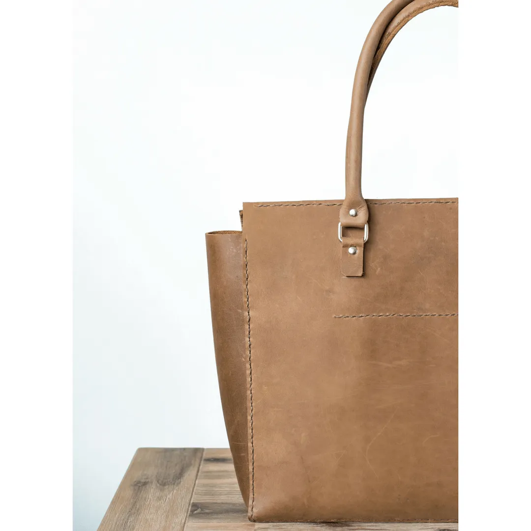 Classic Naomi Leather Handbag - Cognac Collection