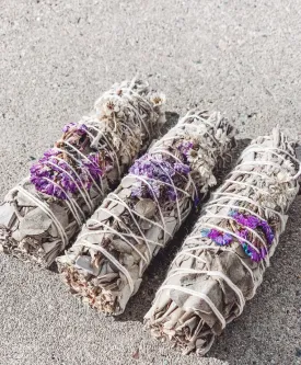 #H994 White Sage & Petal Smudge Sticks