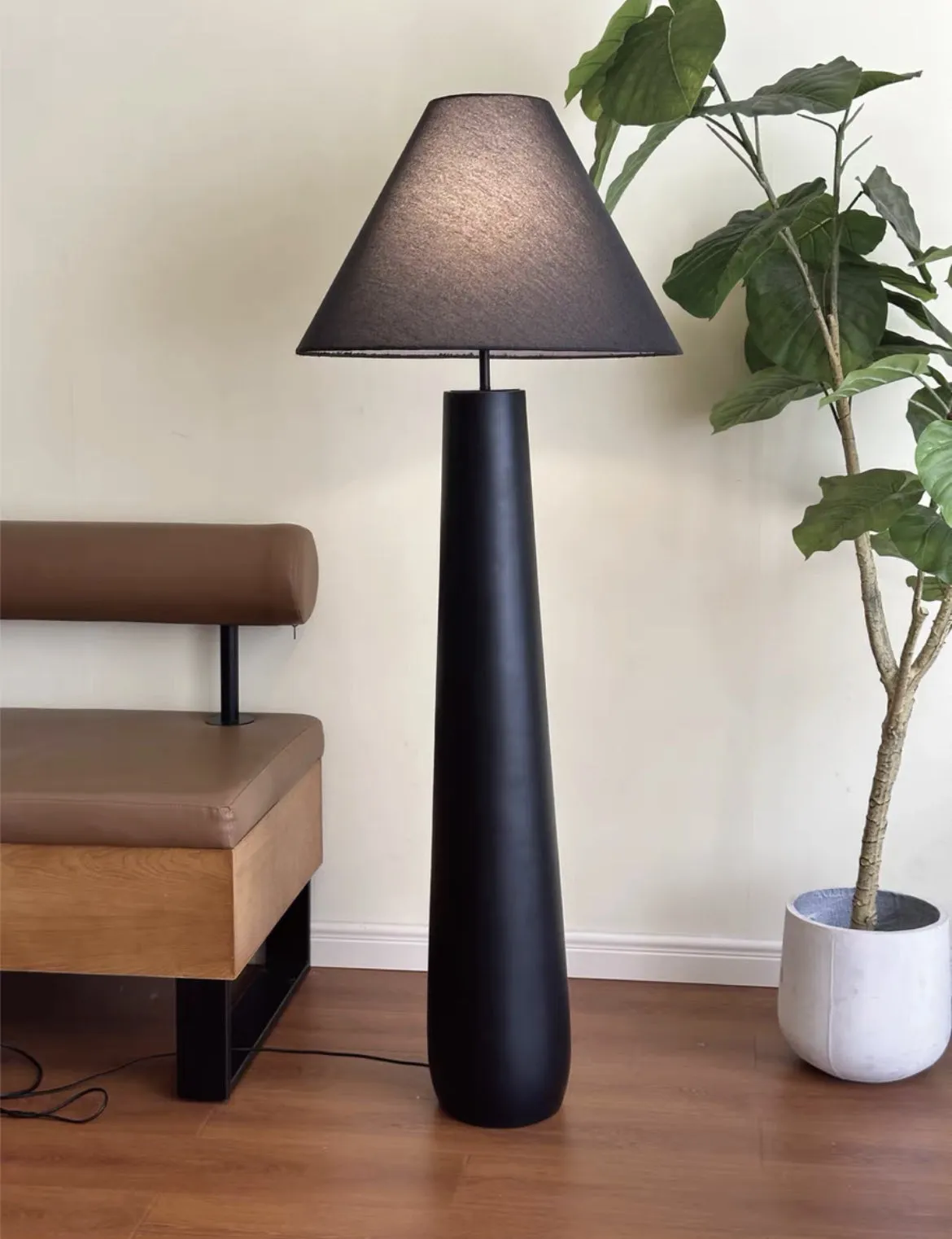 Ori Floor Lamp