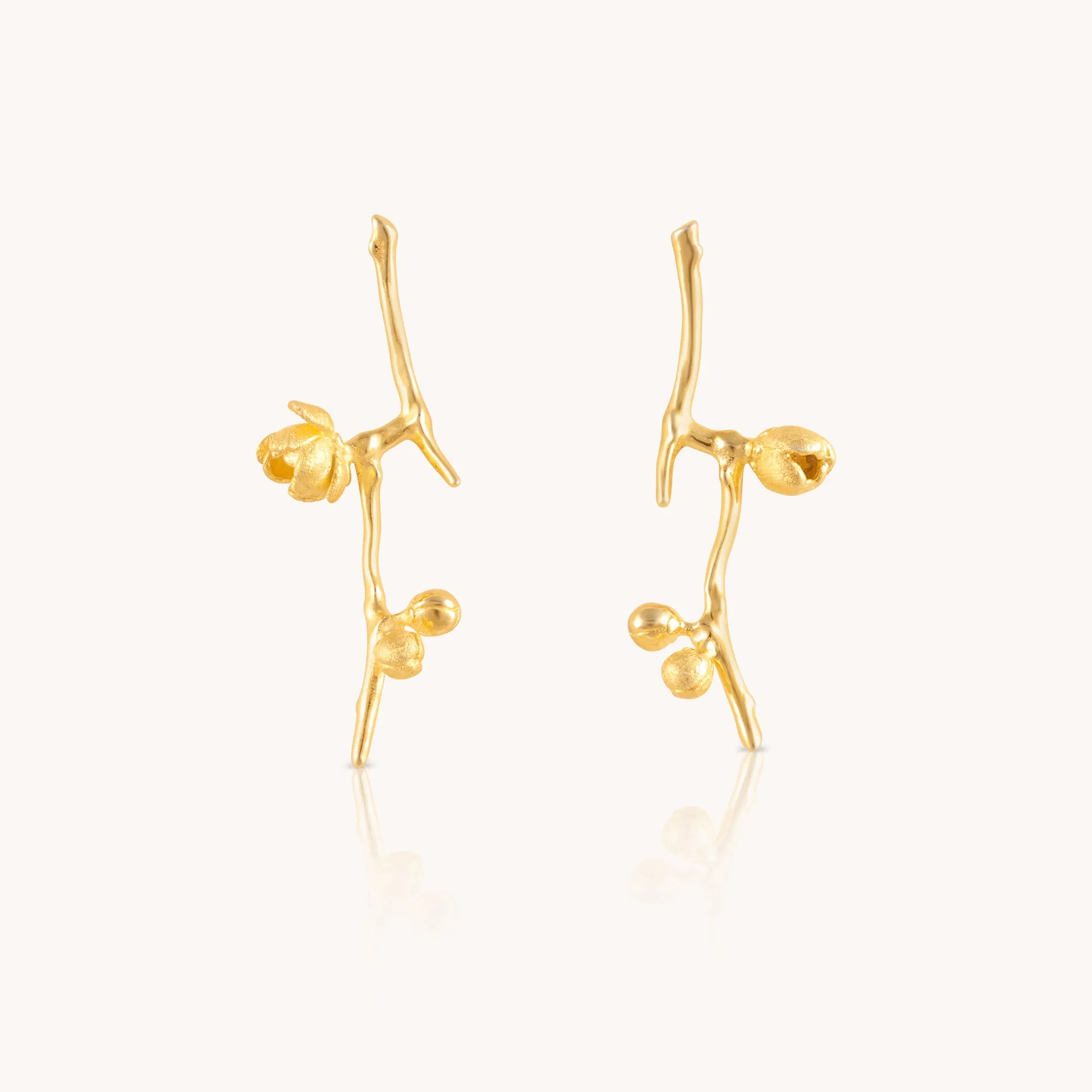 Plum Blossom Gold Stud Earrings W.