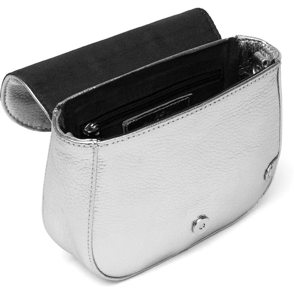 Small bag in stylish design / 16038 - Silver