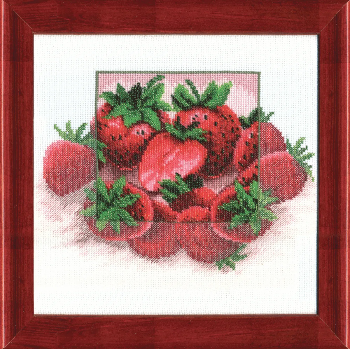 STRAWBERRY PARADISE, Counted Cross-Stitch Kit, Beadwork kit, Mixed Technique, 14 count Aida, size 23 x 23 cm, Charivna mit | Momentos Magicos (M-65)